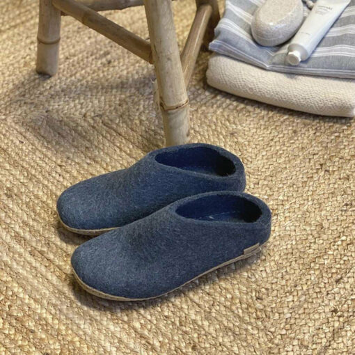 The Slip On Unisex Shoe Navy - Image 4