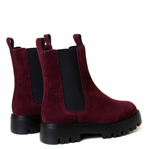 Zuri Women's Suede Chelsea Boot - Image 4