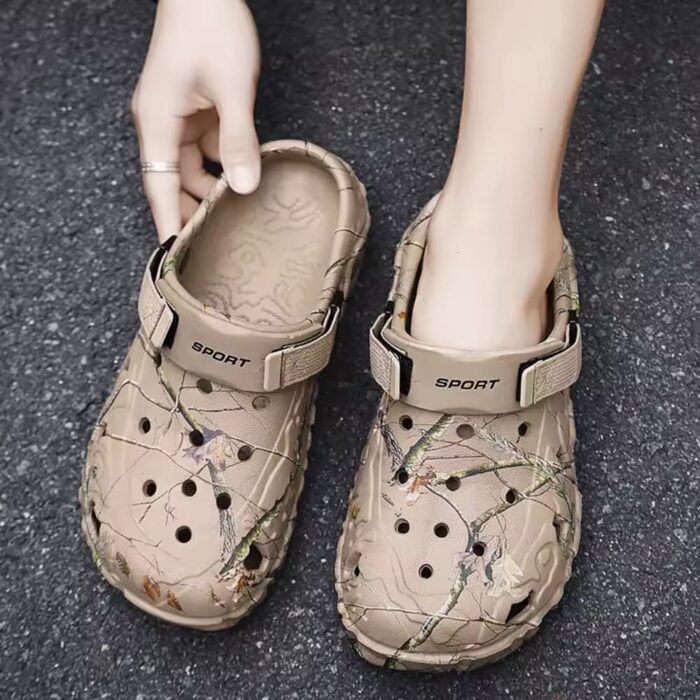 Nature Aquarium Style Sandals brown