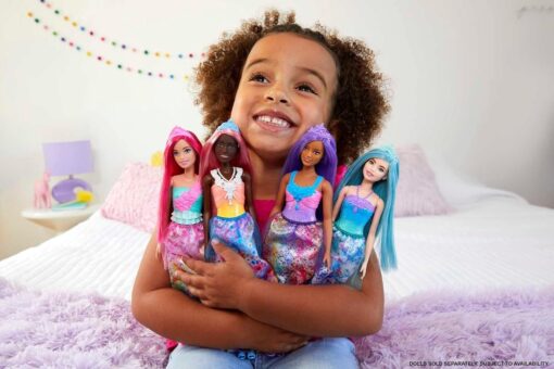 Barbie Dreamtopia Royal Fashion Doll - Light Pink Hair - Sparkle Lights & Accessories - Image 2
