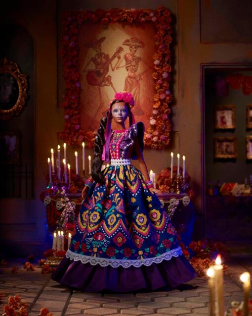 Barbie Signature Dia De Muertos 2022 Doll - Collectible, Traditional Dress & Flower Crown - Image 2