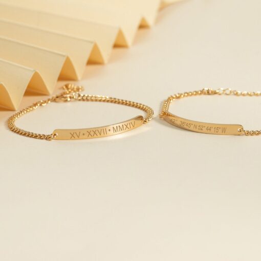 Personalized Cuban Link Bar Bracelet - Engraved Name Date Coordinates - Gold Nameplate Bracelet - Item for Him - Image 4
