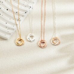 Personalized Mom Necklace - Custom Family Necklace with Kids Names - Multi Circle Pendant - Christmas Item for Grandma
