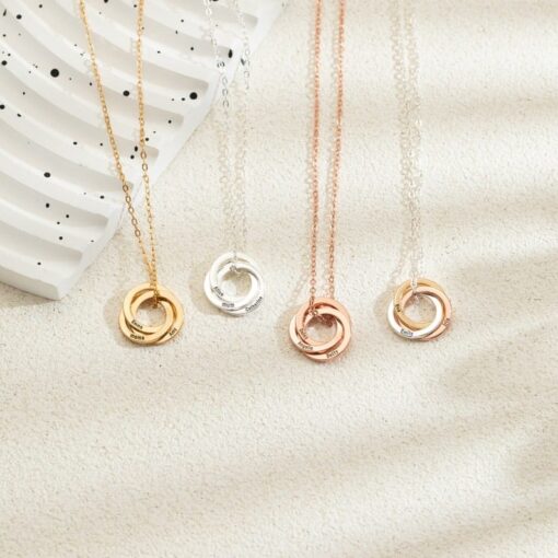 Personalized Mom Necklace - Custom Family Necklace with Kids Names - Multi Circle Pendant - Christmas Item for Grandma